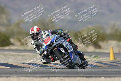 media/Jan-15-2026-Racers Edge (Thu) [[dfebeb70ab]]/2-A Group/Session 5 (Turn 5)/